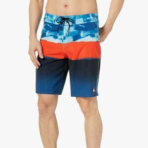 Quiksilver Men's Size 33 Blocked Resin Camo Boardshorts Swim Trunks Atomic Blue